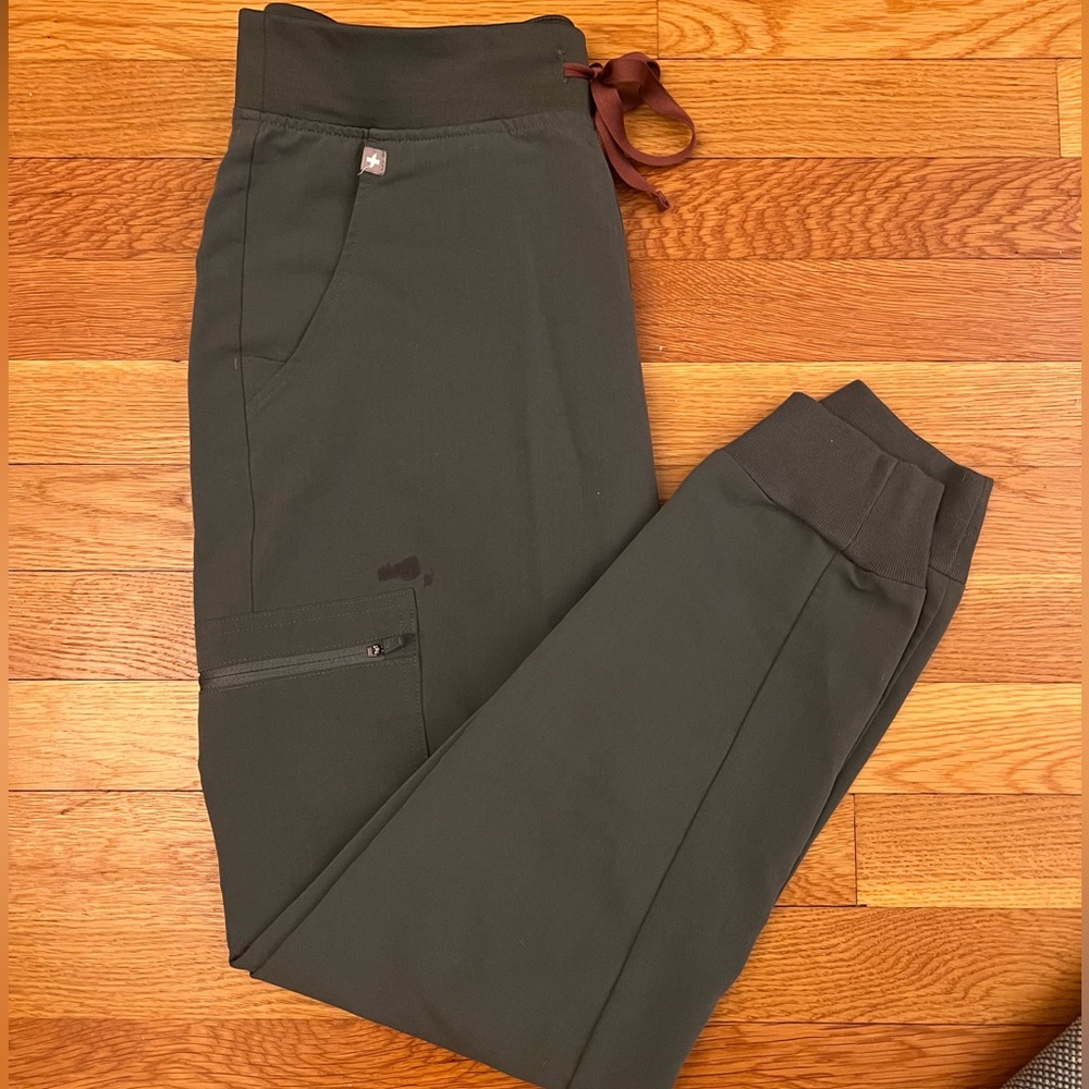 FIGs Bonsai Zamora Jogger Scrub Pants Size Small